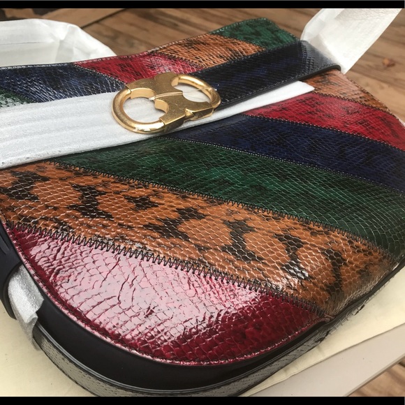 ⛔️SOLD⛔️Authentic Tory Burch Gemini link Snakeskin - Picture 5 of 8